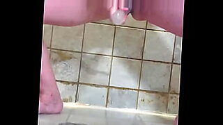 annabelle lee rosie bathroom