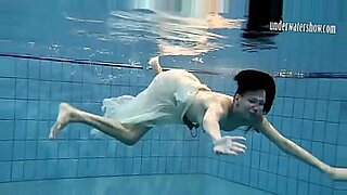 krisztina sereny fucking with her husband in the pool part2