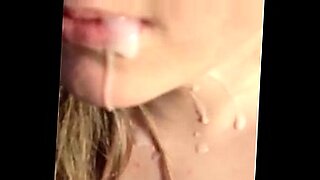 accidentally cum in her mouth