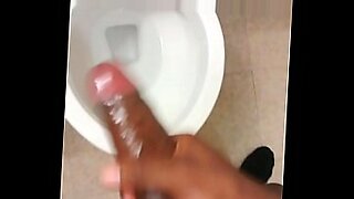 2black girls pussy grind pussy up close