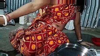 south indian lily in saree