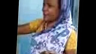 indian mom lick mp4 video woman