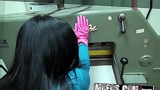 black girl pissing in mouth