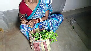 tamil aunty bra removing and fuckingvideos