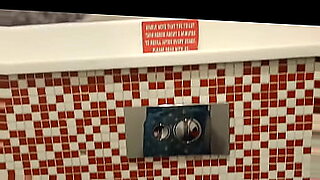 russian toilet porn cam