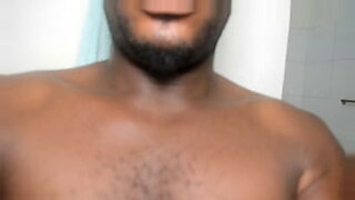 ebony tits boobs