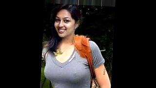 aunty saree rain hot sex video