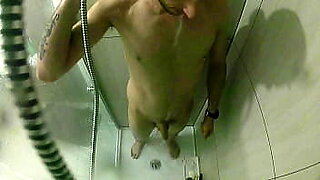 com on shower