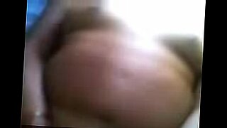 indian aunty buttoks touch dick in bus train mms