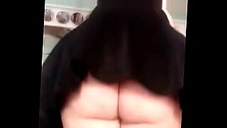 pussy lips knot