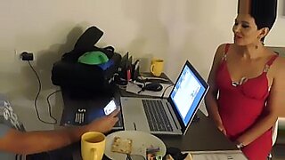 findver videos porno anal de sara jay