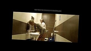 police sex in toilet