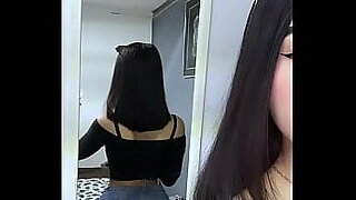 hot brunette 18 year old teen webcam masturbation