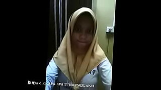 amateury milf seks budak lelaki bawah umur malaysia