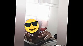 massage handjob leads to blowjob during his session