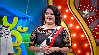 malayalam actress shalu menon naked boob show