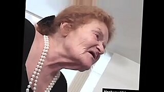 fat old granny getting anal anal