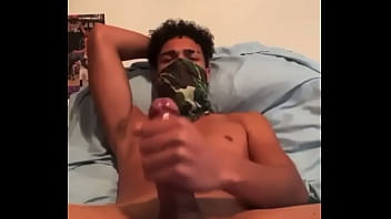 wank with hands free cumshot