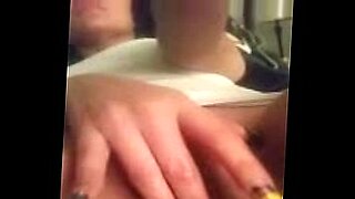 mature mom seducing sonboy orgasm creampie