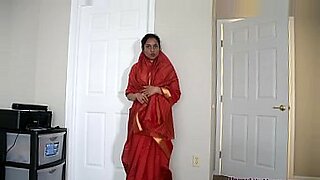 india mom nude
