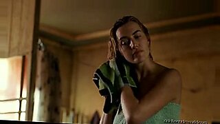 kate winslet in carriage titanic