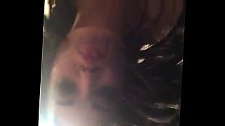 amateur arabian teen camgirl shows her hairy pussy on webcam