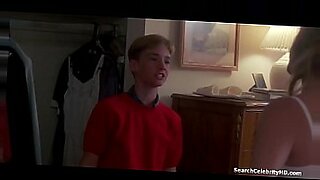 sister and brother fight xxx videos